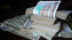 Двух валютчиков задержали в Ташкенте 