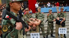 В Китае тысячи людей собрались на публичную казнь 10 преступников 