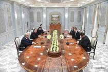 Президент Узбекистана принял делегацию Венгрии