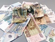 Марказий банк банкларга шикастланган валюта купюраларини қабул қилишни шарт қилиб қўйди