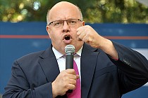 Германия обсуждает с партнерами возможные последствия введения США санкций против Ирана