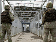 Сын экс-главы МВД Курсана Асанова сбежал от следствия в Узбекистан