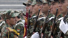В Таджикистане ищут альтернативы русским воинским званиям