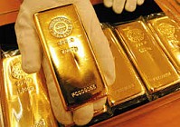 Цена на золото по итогам вечернего межбанковского фиксинга в Лондоне в четверг повысилась