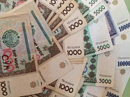 Верхняя палата парламента Узбекистана одобрила образец и дизайн банкноты номиналом 100 тыс. сумов