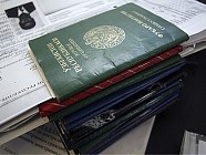 Президент Узбекистана отменил уголовную ответственность за нарушение правил пребывания в стране