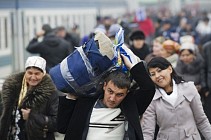 В России количество трудовых мигрантов из Узбекистана снова начало расти