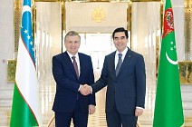 Президенты Узбекистана и Туркменистана подписали 17 документов по развитию межрегионального сотрудничества
