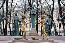 В Таджикистане за безответственное отношение к детям на 100 родителей заведены уголовные дела