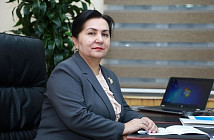 Сенат парламента Узбекистана впервые возглавила женщина