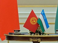 Абдулла Арипов Фарғонада қирғиз ҳамкасби билан учрашади