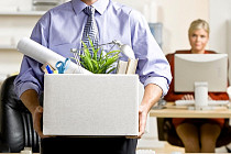 Директор школы в Ташобласти освобожден от должности за принудительную подписку