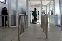 Задержаны граждане Узбекистана при попытке выехать из Кыргызстана, минуя паспортный контроль