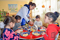 Около $420 тыс. на ремонт и оснащение столовых в детсадах Ташкента инвестирует российская компания