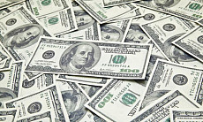 Ўн бир ҳафтадан бери Ўзбекистон Марказий банки миллий валютанинг америка долларига нисбатан курсини 14 сўм ва ундан кўпга пасайтирмоқда