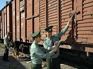 В Узбекистане критически изучат деятельность финансовых, налоговых и таможенных органов