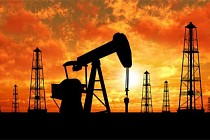 Нефть незначительно подорожала на мировых биржах