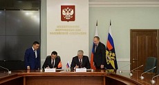 Главы МВД России и Кыргызстана подписали протокол о закреплении правового статуса своих представителей