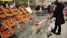 Президент Узбекистана поставил задачу вдвое увеличить экспорт плодоовощной продукции по сравнению с прошлым годом