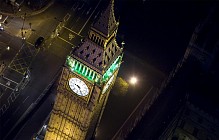 НАК перевезла первых туристов-паломников из Лондона