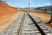 Узбекистан электрифицирует новый участок железной дороги, соединяющий Китай и Центральную Азию