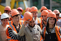 Казахстан ратифицировал соглашение с Узбекистаном о защите прав мигрантов