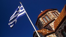 Греция высылает двух дипломатов России из-за вмешательства во внутренние дела правительства