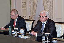 Ўзбекистон президенти Германия ТИВ раҳбари билан музокаралар ўтказди