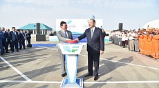 Казахстан и Узбекистан открыли автодорогу международного значения