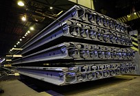 Российский холдинг «Евраз» поставил партию рельсов ташкентскому метрополитену