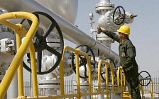 Тегеран просит дружественные страны покупать больше иранской нефти