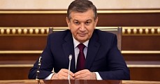 В Таджикистане президенту Узбекистана намерены присвоить звание почетного доктора нацвуза