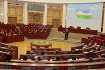 Ўзбек депутатлари иқтисодиёт либерализациясининг биринчи ютуқларини қайд этдилар  