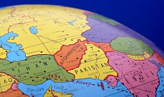 Кашмирская проблема может повлиять на мирные переговоры в Афганистане - посол Пакистана в США