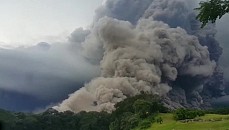 Из-за гибели людей при извержении вулкана Фуэго в Гватемале объявили трехдневный траур